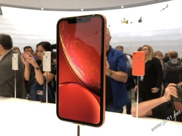 iPhone XR上市指南，購(gòu)買、使用技巧——適合初學(xué)者與進(jìn)階用戶參考